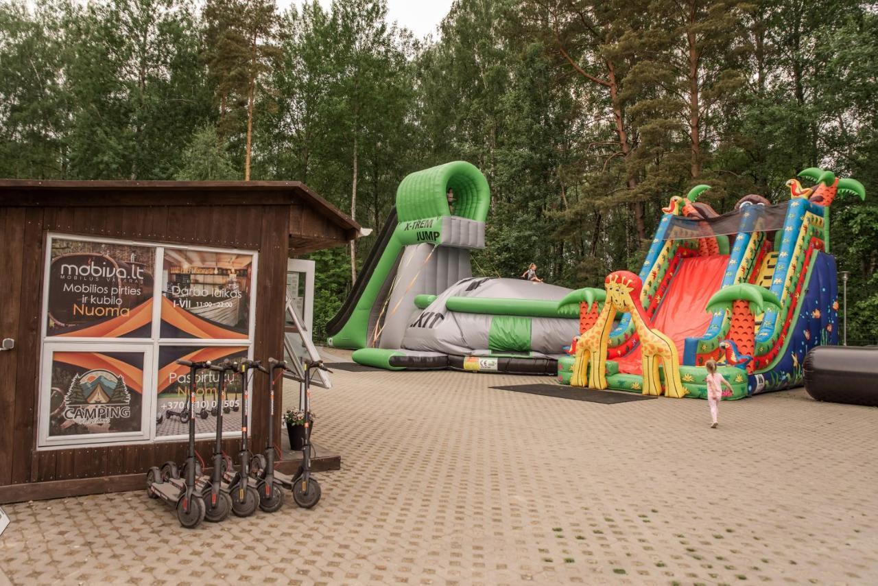 Camping & Camper Place Пасвалис Екстер'єр фото